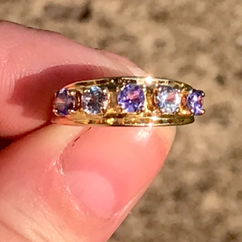 VINTAGE STUNNING TANZANITE, GREEN SAPPHIRE 14 KT